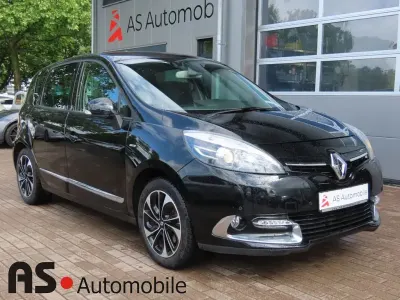 Gebraucht Renault Scénic Bose Edition 132 PS (97 kW) 2015 Schwarz Van / Kleinbus