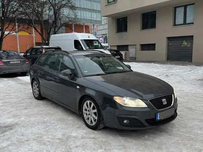 Grau Gebraucht 2010 Seat Exeo Kombi | 2.499 €