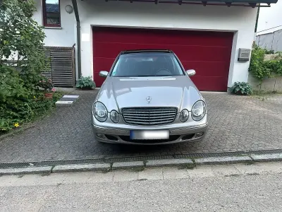 Gebraucht Mercedes E240 177 PS (130 kW) 2004 Limousine