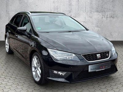 Schwarz Gebraucht 2015 Seat Leon ST FR-Line Kombi | 14.990 € (Fairer Preis)