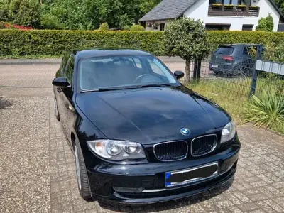 Gebraucht BMW 116 116 PS (85 kW) 2007 Schwarz Kleinwagen