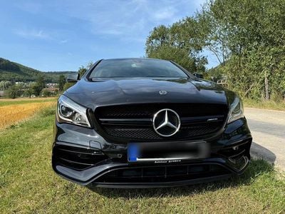Mercedes CLA45 AMG Shooting Brake