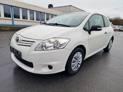 Gebraucht Toyota Auris 99 PS (72 kW) 2012 Weiß Limousine
