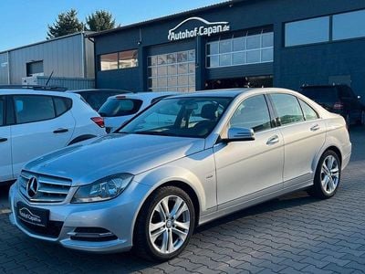 Gebraucht Mercedes C180 156 PS (114 kW) 2012 Silber Limousine