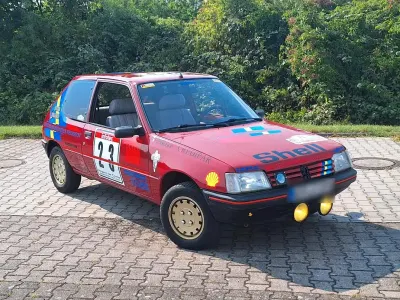 Gebraucht Peugeot 205 60 PS (44 kW) 1991 Rot Kleinwagen