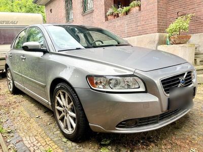 Volvo S40