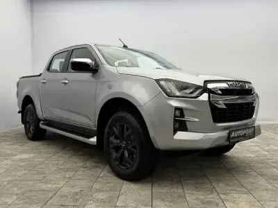 Gebraucht Isuzu D-Max 163 PS (119 kW) 2022 Silber Pickup