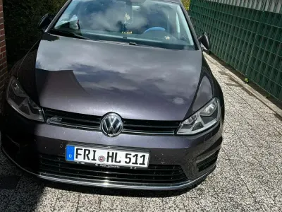 Gebraucht VW Golf VII 110 PS (80 kW) 2016 Schwarz Kleinwagen