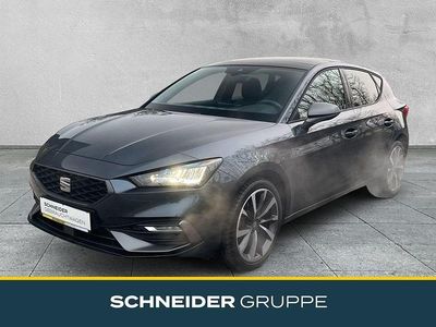 Grau Gebraucht 2022 Seat Leon Limousine | 23.890 € (Etwas zu teuer)
