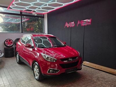 Gebraucht Hyundai ix35 116 PS (85 kW) 2014 Rot SUV