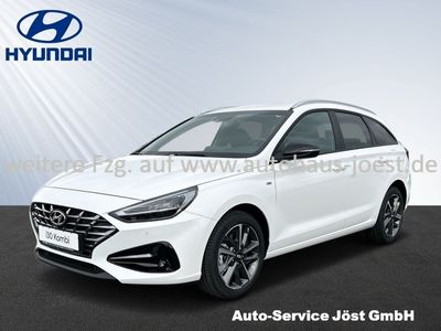 gebraucht Hyundai i30 Kombi Advantage Mild-Hybrid 1.5 T-GDI