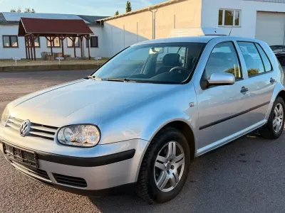 Gebraucht VW Golf IV 105 PS (77 kW) 2003 Silber Limousine