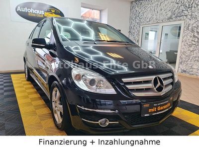 Gebraucht Mercedes B180 116 PS (85 kW) 2011 Schwarz Van / Kleinbus