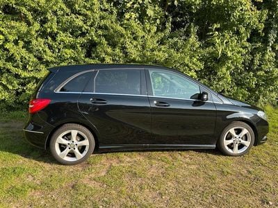 Mercedes B180
