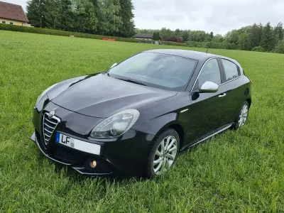 Gebraucht Alfa Romeo Giulietta Turismo 170 PS (125 kW) 2011 Kleinwagen