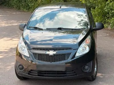 Gebraucht Chevrolet Spark 70 PS (51 kW) 2011 Kleinwagen