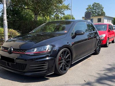Schwarz Gebraucht 2013 VW Golf VII GTI Limousine | 14.850 € (Fairer Preis)