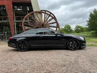 Gebraucht Mercedes CL63 AMG AMG 571 PS (419 kW) 2011 Schwarz Coupé