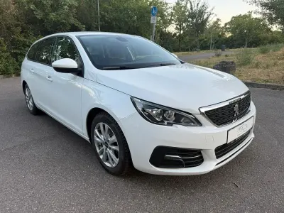 Gebraucht Peugeot 308 SW 131 PS (96 kW) 2020 Kombi