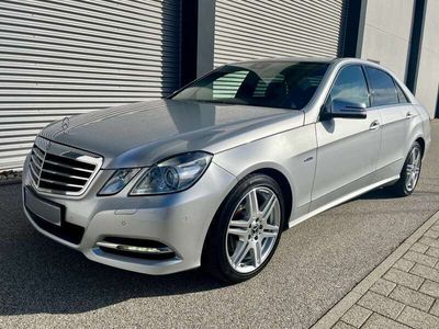 gebraucht Mercedes E350 CDI 4MATIC Avantgarde 18*AMG | Xenon | AHK