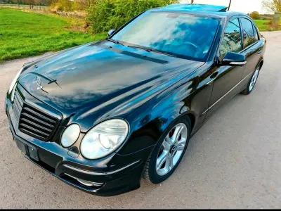 Brugt Mercedes E320 224 HK (164 kW) 2006 Sort Sedan