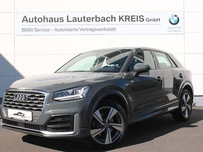 Gebraucht Audi Q2 S-Line 116 PS (85 kW) 2018 Grau SUV