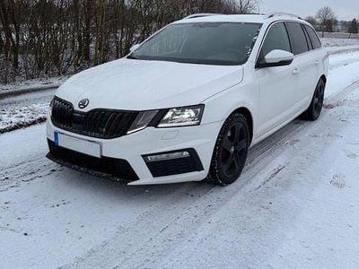 Gebraucht Skoda Octavia RS 300 PS (220 kW) 2017 Weiß Kombi