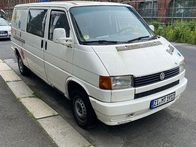 Weiß Gebraucht 1992 VW T4 Van | 2.600 €