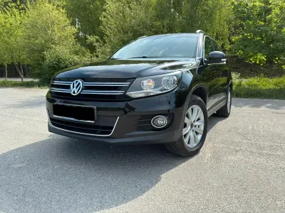 Używany VW Tiguan 180 KM (132 kW) 2012 Czarny SUV