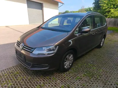 Brugt VW Sharan 140 HK (102 kW) 2011 Brun MPV