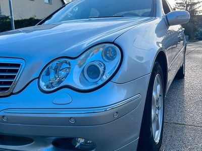Mercedes C320