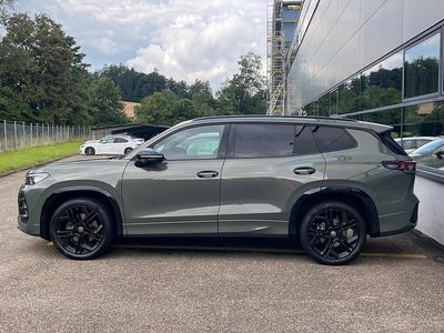 Gebraucht VW Tayron R-line 193 PS (141 kW) 2025 Grün SUV