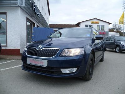 Gebraucht Skoda Octavia Ambition 105 PS (77 kW) 2013 Blau metallic Kombi