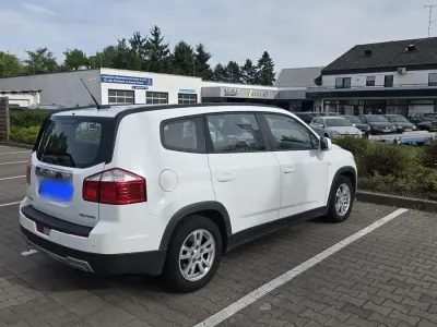 Używany Chevrolet Orlando 165 KM (121 kW) 2012 Biały Minivan