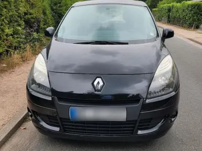 Gebraucht Renault Scénic III 110 PS (80 kW) 2011 Schwarz Van / Kleinbus
