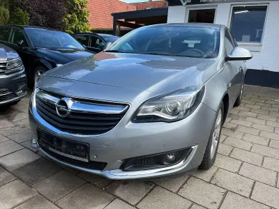 Gebraucht Opel Insignia Edition 120 PS (88 kW) 2015 Silber Limousine