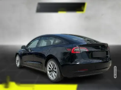 Gebraucht Tesla Model 3 Long Range RWD 366 kW (498 PS) 2021 Schwarz metallic Limousine