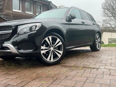 Mercedes GLC220