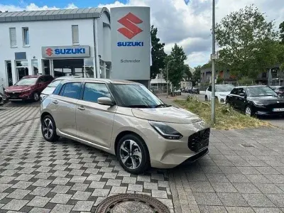 Neu Suzuki Swift Comfort+ 82 PS (60 kW) 2026 Beige Kleinwagen