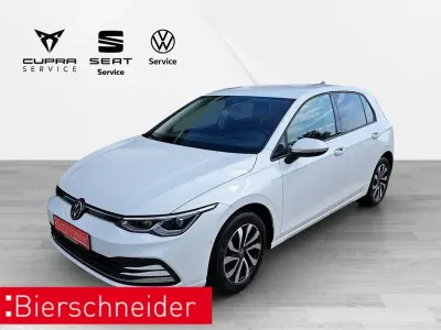 Gebraucht VW Golf VIII Active 150 PS (110 kW) 2023 Weiss Limousine