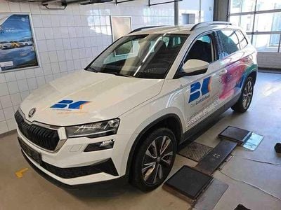 Gebraucht Skoda Karoq Style 116 PS (85 kW) 2022 Moon white SUV