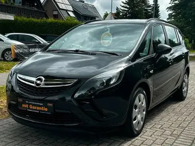 Gebraucht Opel Zafira Tourer Selection 116 PS (85 kW) 2012 Schwarz Van / Kleinbus