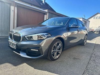 Second-hand BMW 118 Sport Line 150 CP (110 kW) 2020 Gri Hatchback