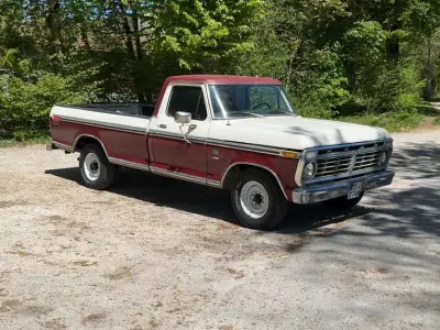 Gebraucht Ford F250 163 PS (119 kW) 1974 Rot Pickup
