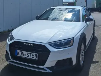 Gebraucht Audi A4 Allroad Basis 204 PS (150 kW) 2023 Weiß Kombi