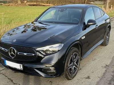 Gebraucht Mercedes GLC400d AMG line 381 PS (280 kW) 2024 Schwarz Coupé