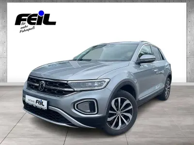 Używany VW T-Roc Style 150 KM (110 kW) 2022 Srebrny SUV