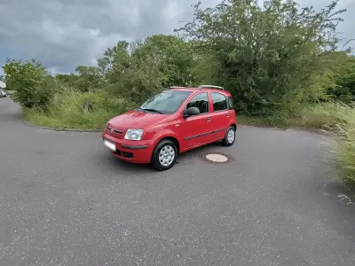 Gebraucht Fiat Panda Dynamic 75 PS (55 kW) 2011 Rot Kleinwagen