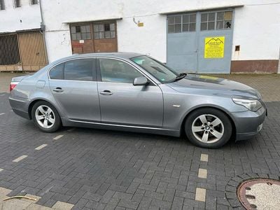 BMW 525