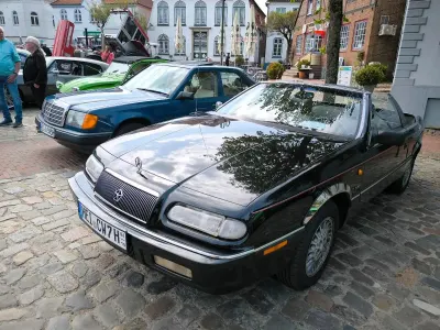 Occasion Chrysler Le Baron 136 ch (100 kW) 1993 Noir Cabriolet